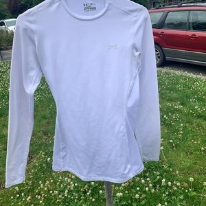 White under armor cold gear